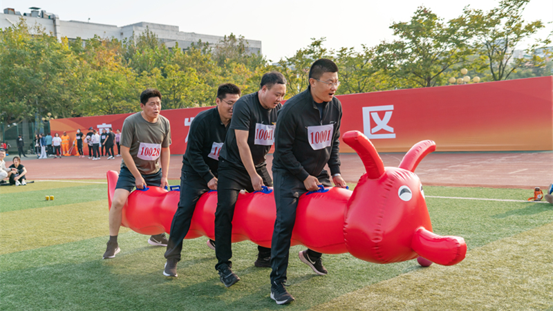 全民運動會 黃發(fā)展風(fēng)采(圖6)