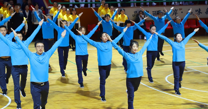 黃發(fā)集團榮獲西海岸新區(qū)機關(guān)第六屆廣播體操比賽一等獎